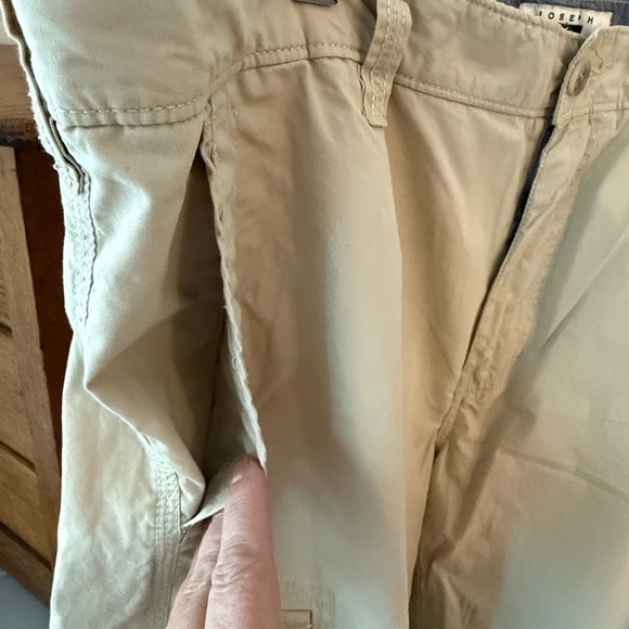 Men's Khaki Cargo Shorts by Joseph Abboud - Size 42 - Worn Only Once! - Picture 3 of 8